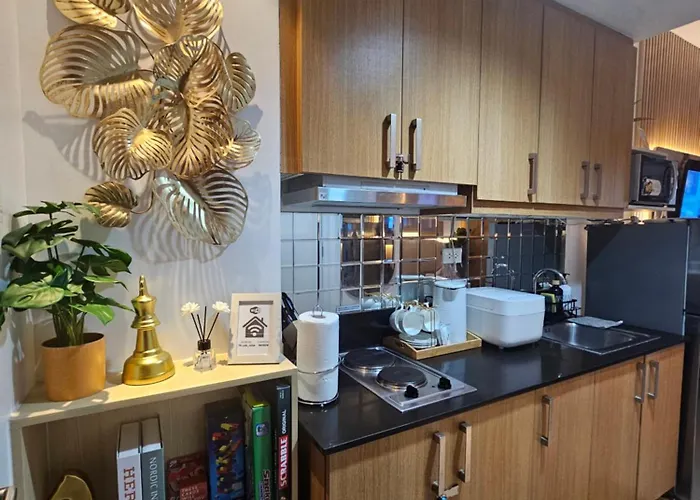 Cozy 1br Balcony Pool View With Wifi & Netflix Near Moa And Naia Airport Aparthotel